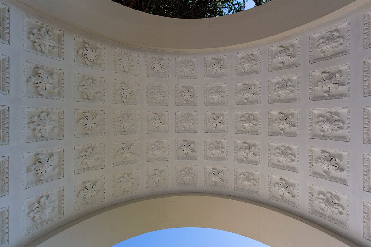 Detail lime plaster moulding work under an archway of gunnersbury park museum renovated by Lime Green
