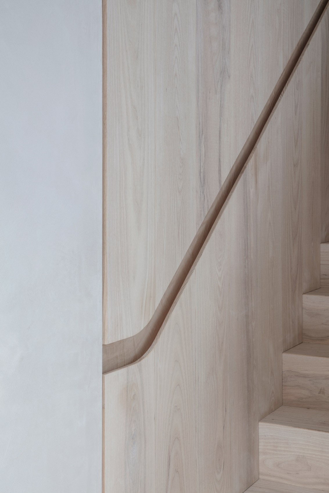 Solo one coat lime plaster close up